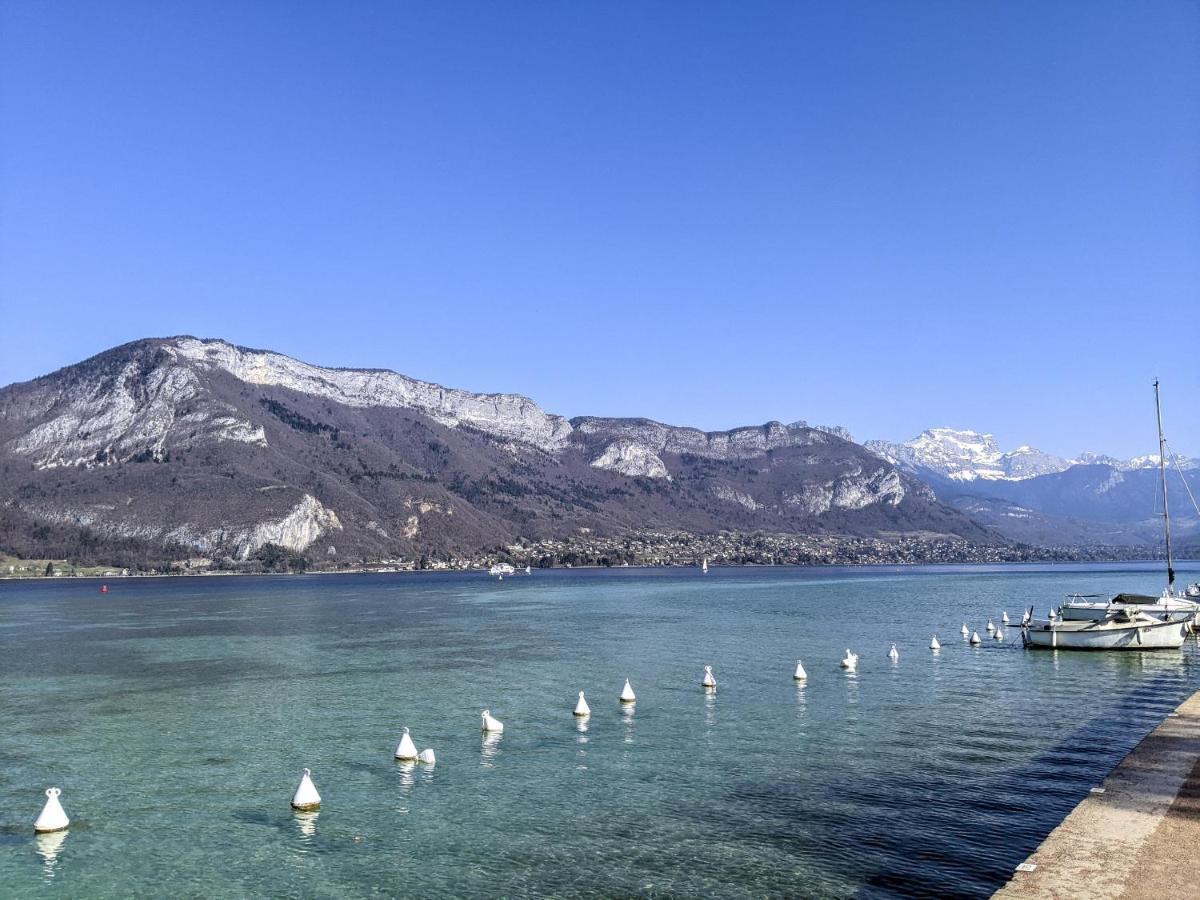 La Plume Vue Lac 3 Etoiles - Garage Prive, Secteur Recherche, Moderne & Tout Equipe, 6 Personnes アヌシー エクステリア 写真