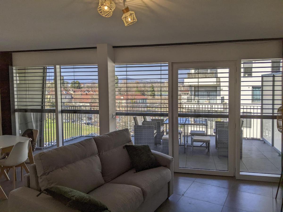 La Plume Vue Lac 3 Etoiles - Garage Prive, Secteur Recherche, Moderne & Tout Equipe, 6 Personnes アヌシー エクステリア 写真